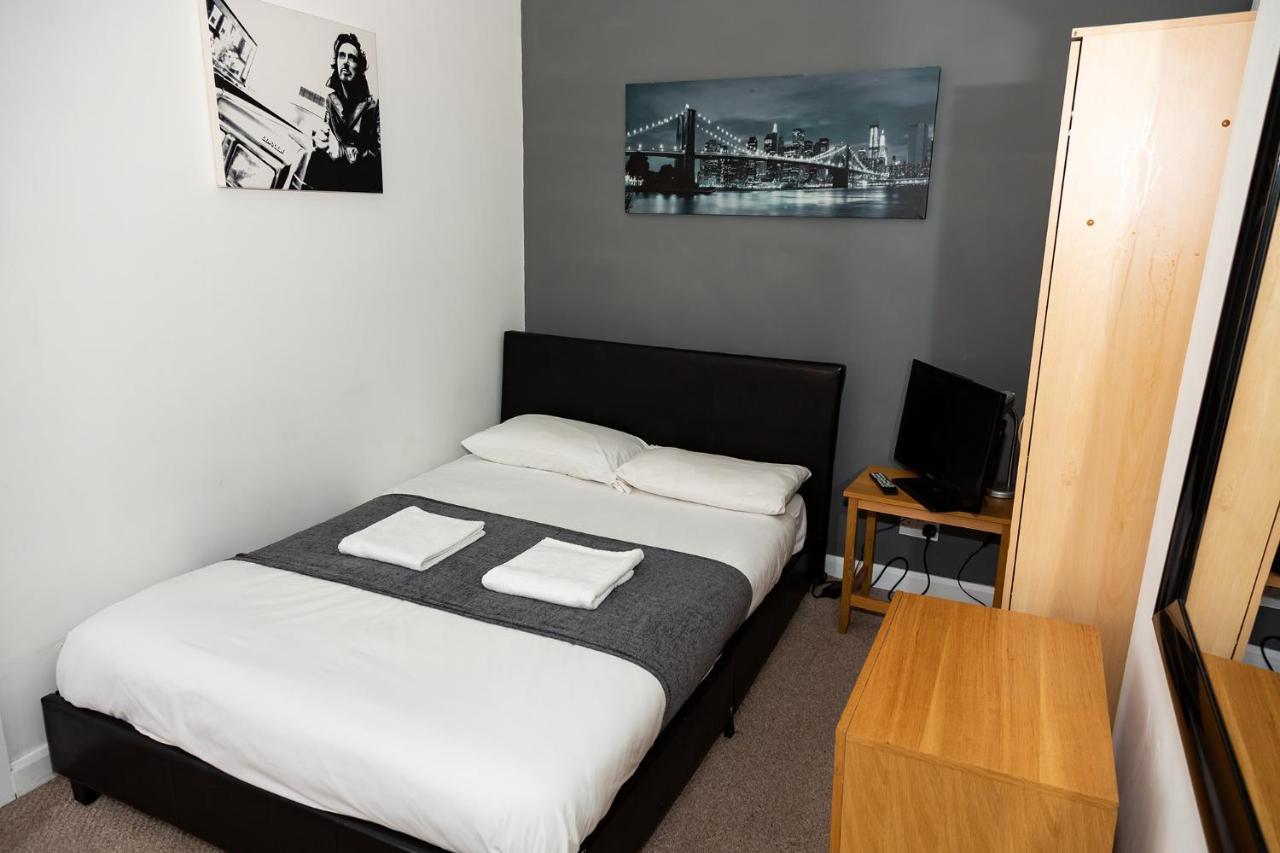 סאות' שילדס Alexander Apartments Rooms 2 מראה חיצוני תמונה